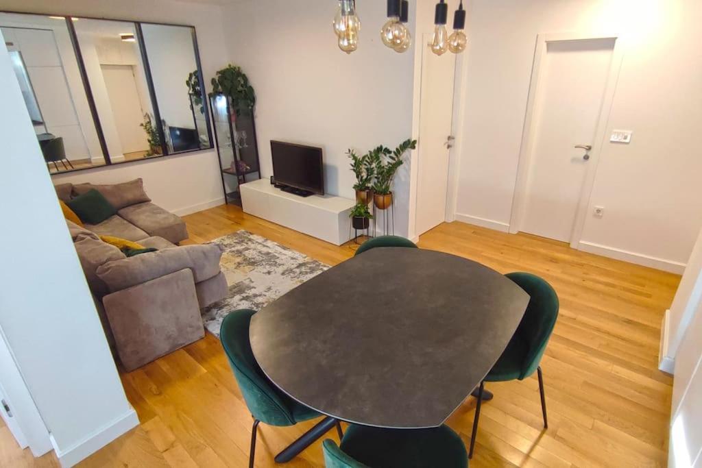 Apartment Elena ซาดาร์ ภายนอก รูปภาพ